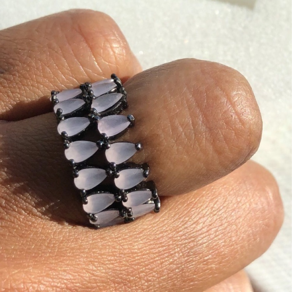 Gorgeous Ring With Swarovski Elements Hematite Fi… - image 2